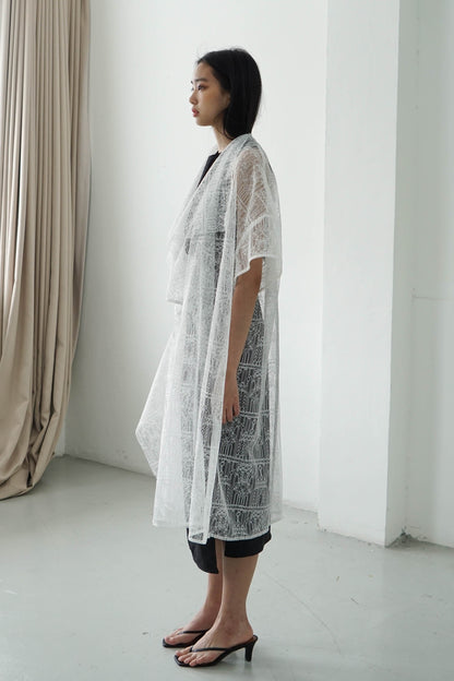 Kana Outer - White