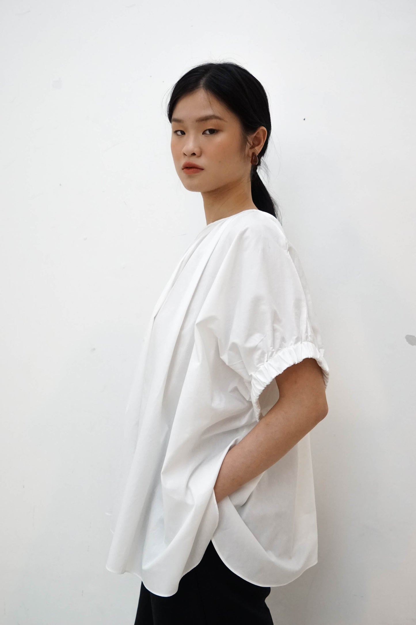 Yubi Top - White