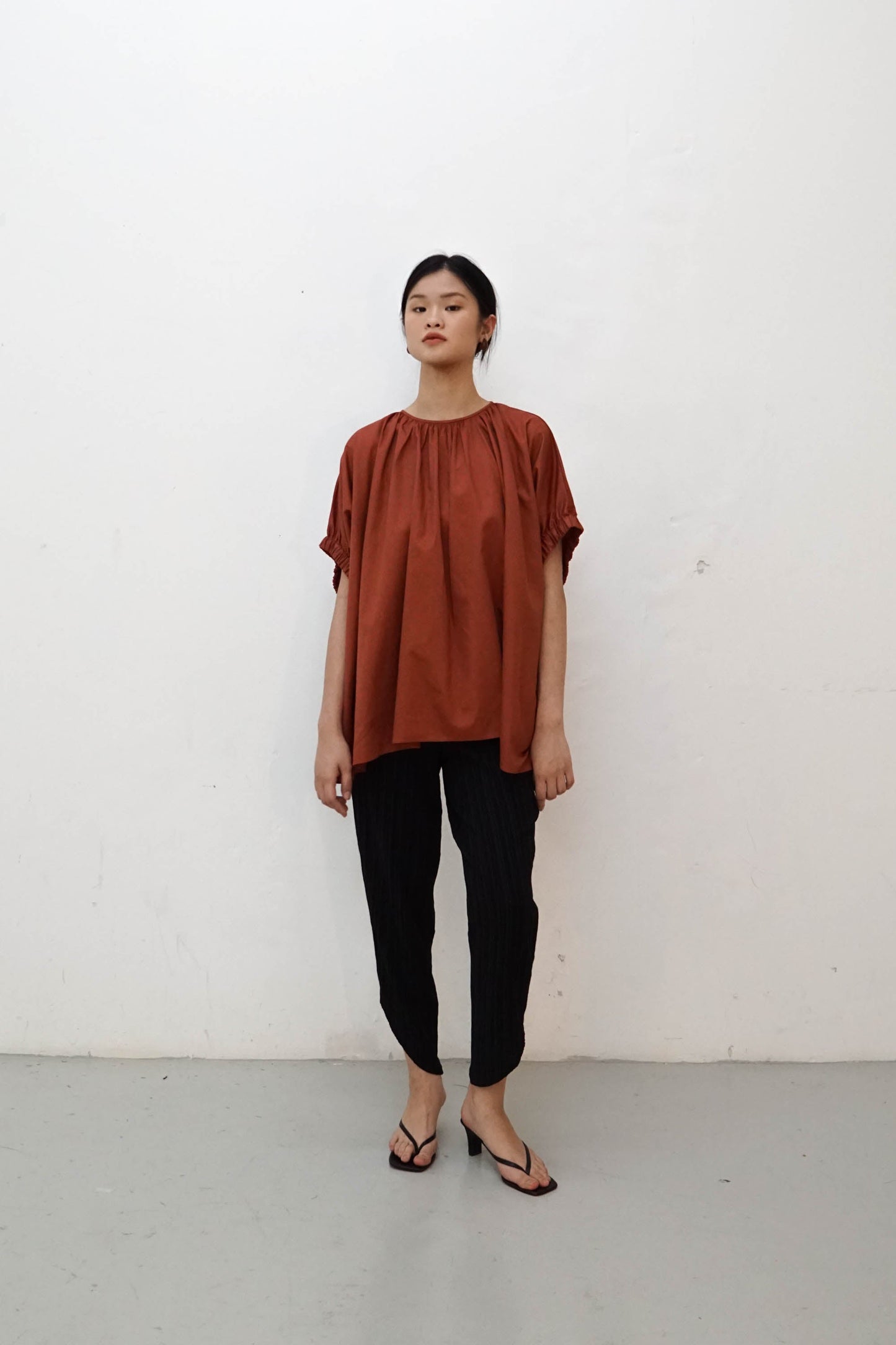 Yubi Top - Brown