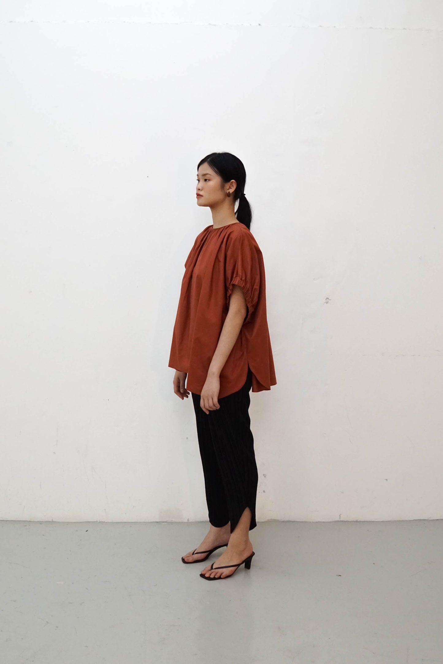 Yubi Top - Brown