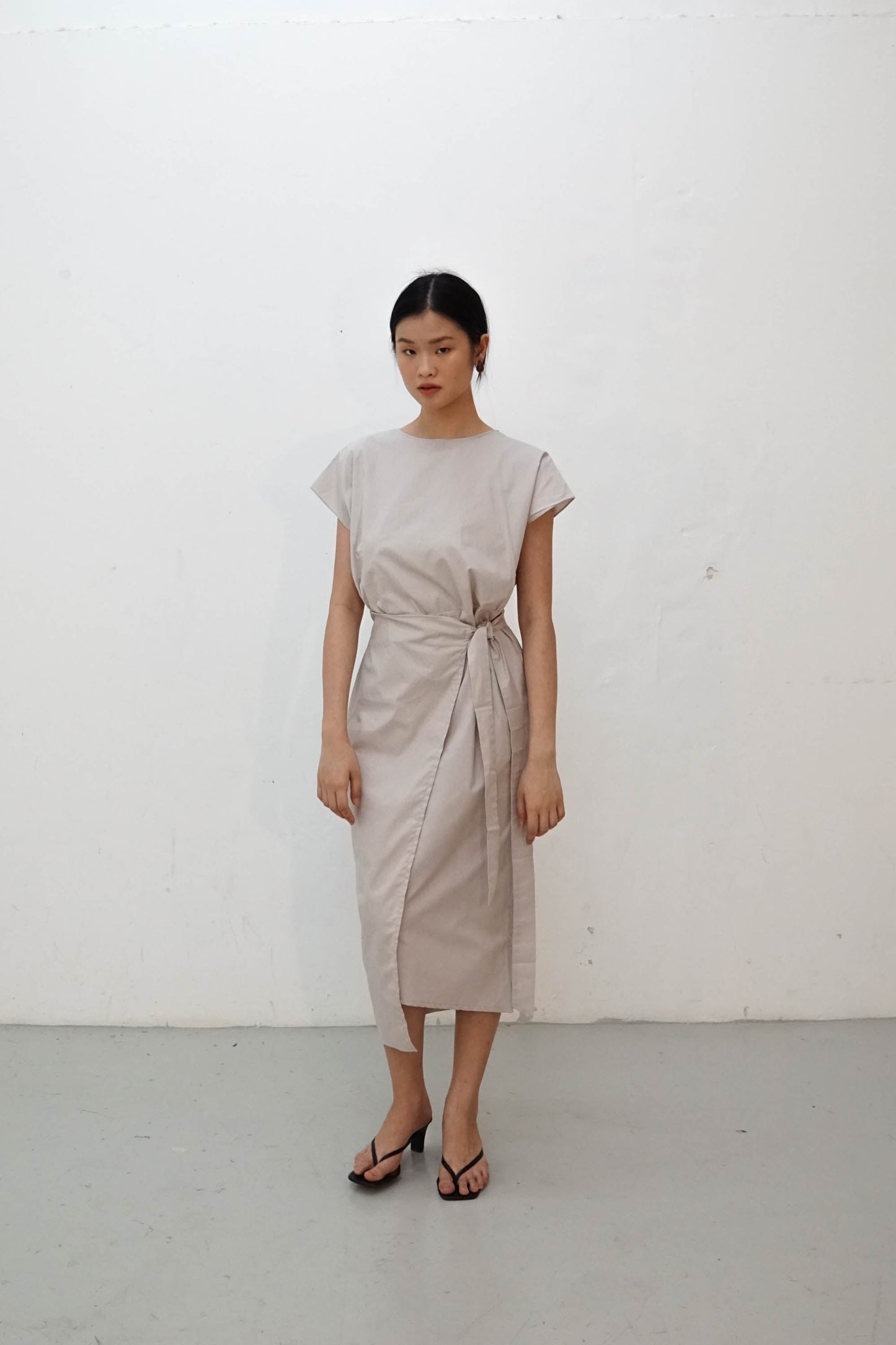 Akina Dress - Light Grey