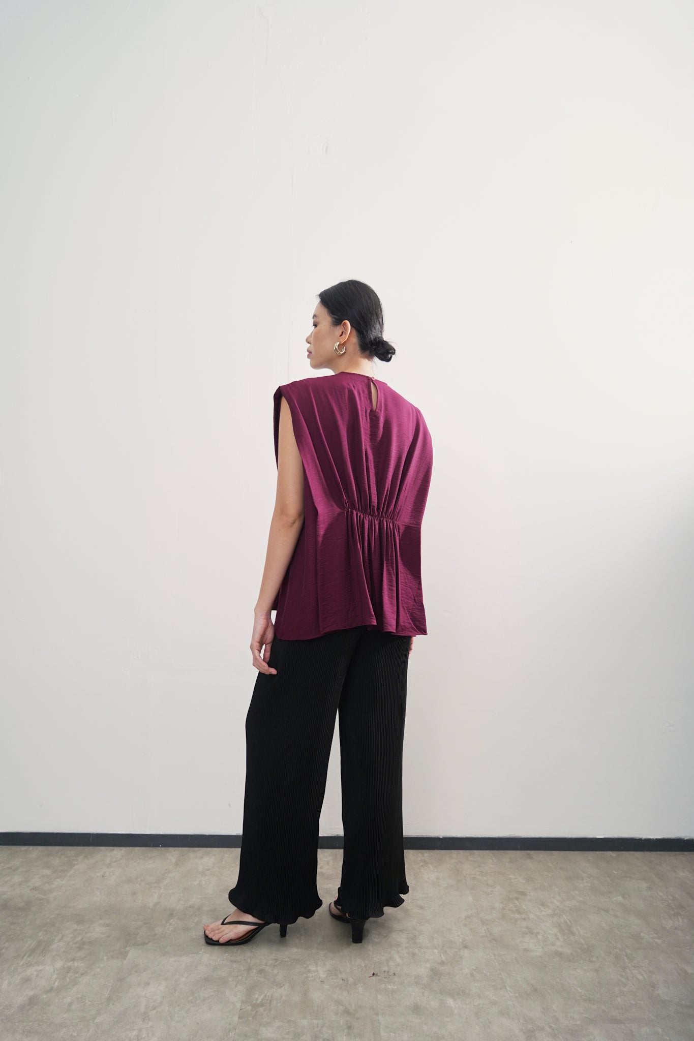 Malvi Top - Maroon