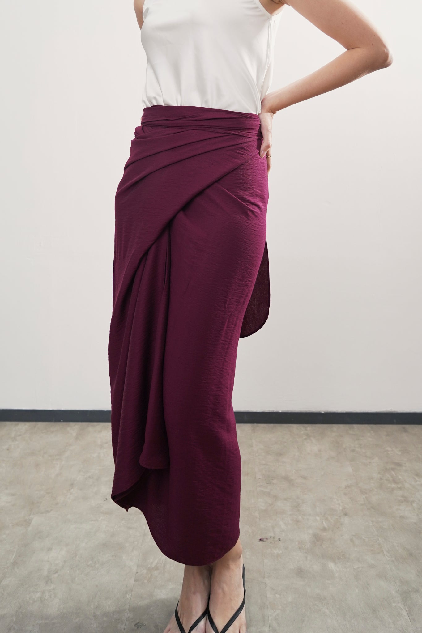 Moon Skirt - Maroon