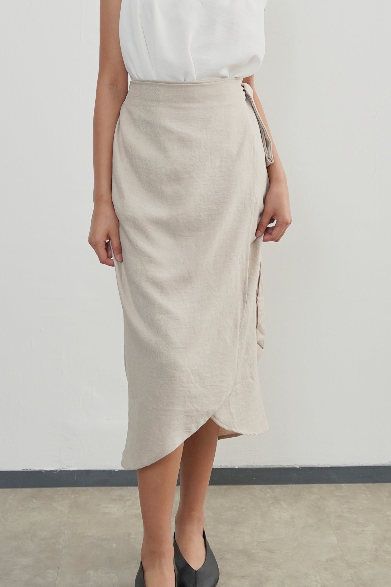 Eona Skirt - Beige